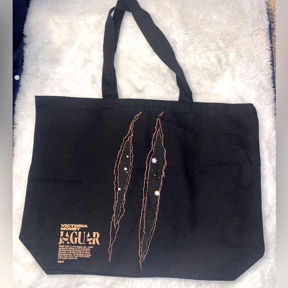 Victoria Monet Concert Jaguar II Tote Bag - Picture 2 of 3